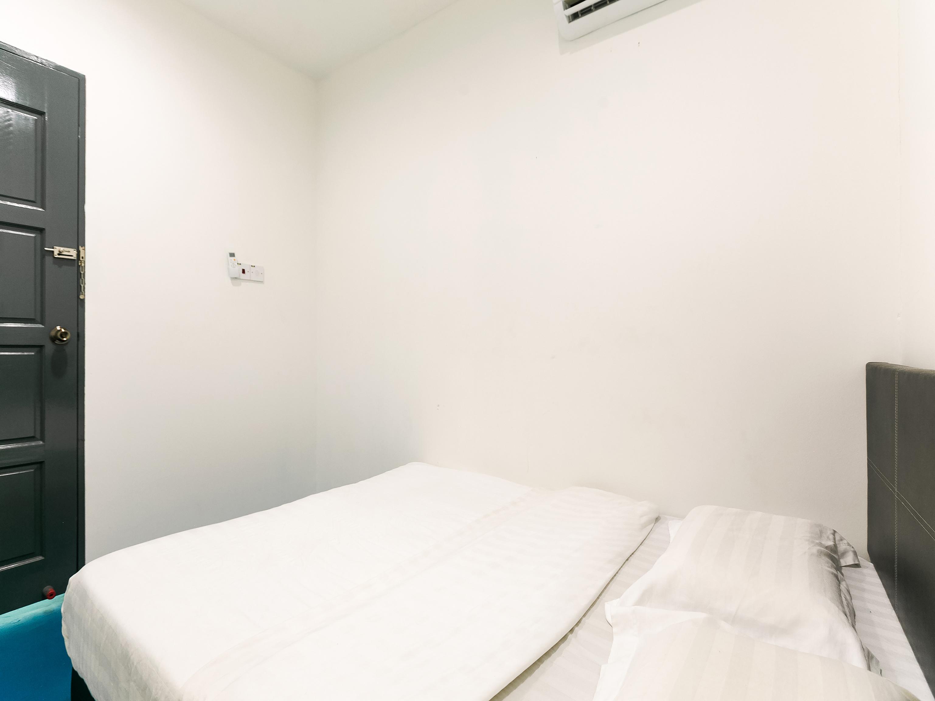 Spot On 89726 Capsule Inn Kota Kinabalu Exterior foto